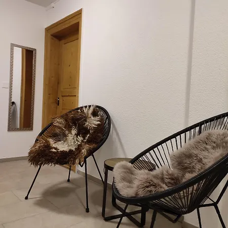 Haus Albula 2 아파트 Alvaneu